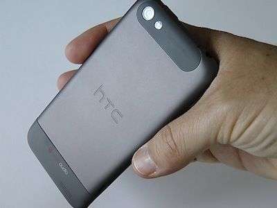 HTC One V