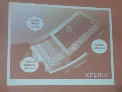 La presentazione di SE Xperia X1 