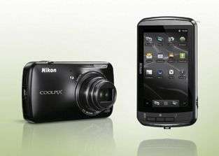 Nikon  Coolpix S800c