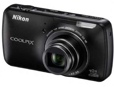 Nikon  Coolpix S800c