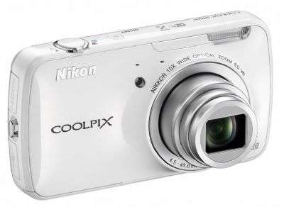 Nikon  Coolpix S800c