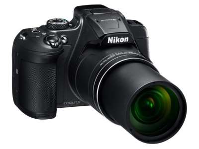 Nikon Coolpix B700