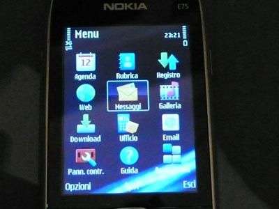 Nokia E75 