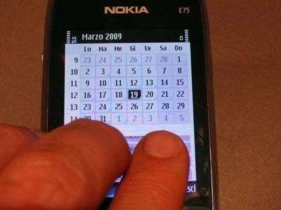 Nokia E75 