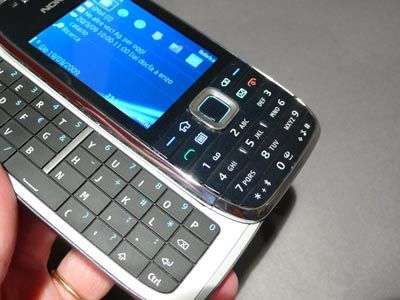 Nokia E75 