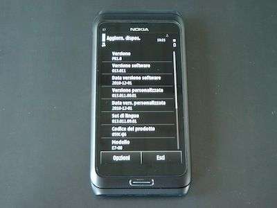 Nokia E7