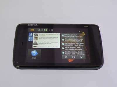 Nokia N900 