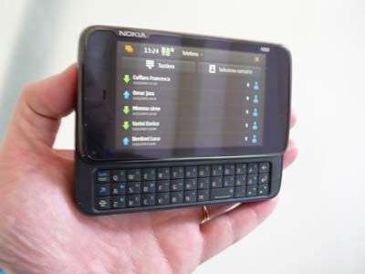 Nokia N900 