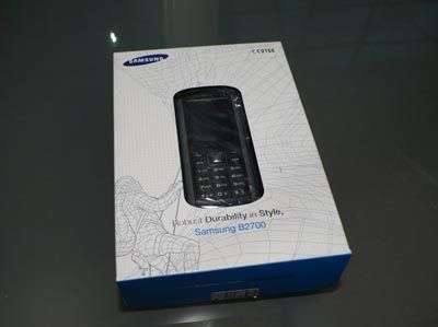 Samsung B2700 