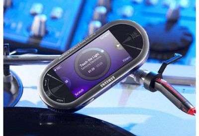 Samsung M7600 Beat DJ