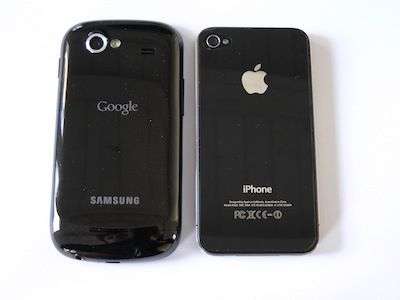 Samsung Nexus S vs. Apple iPhone 4