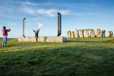 Lo schermo a Stonhenge