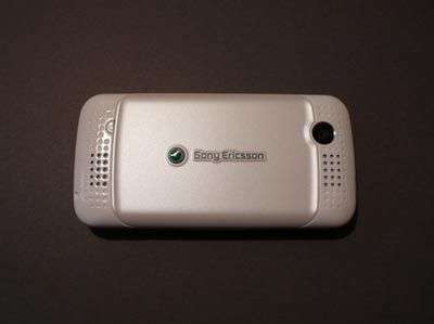 Sony Ericsson F305 