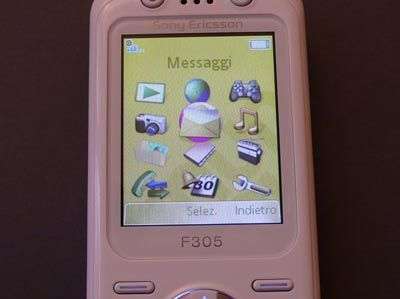 Sony Ericsson F305 