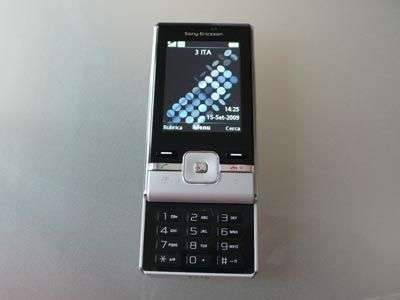 Sony Ericsson T715 