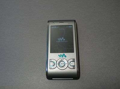 Sony Ericsson W595 