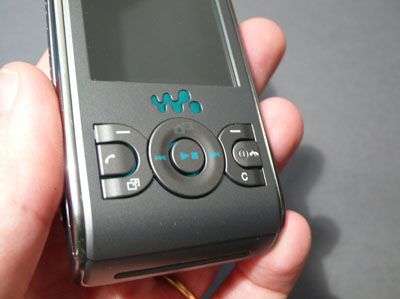 Sony Ericsson W595 