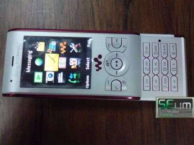 Sony Ericsson W595