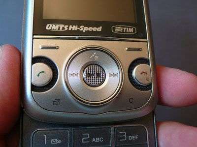 Sony Ericsson W760 