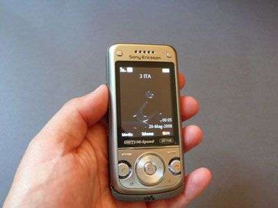 Sony Ericsson W760 