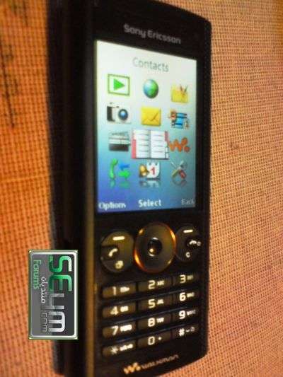 Sony Ericsson W902