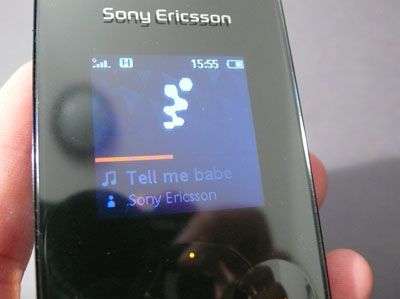 Sony Ericsson W980 