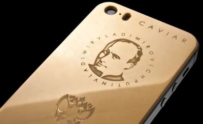 iPhone con case in oro e Vladimir