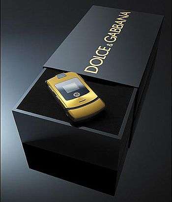 Una seconda immagine del Razr V3i Gold