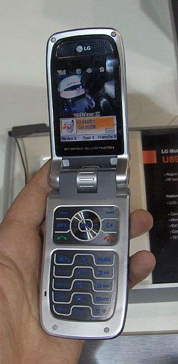 LG U890