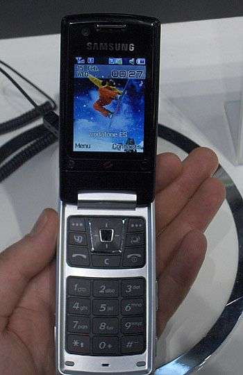 Samsung Z710