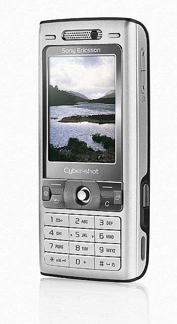 Sony Ericsson K800i Silver